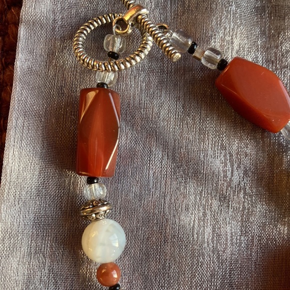 Hand-beaded Bracelet - Picture 3 of 3